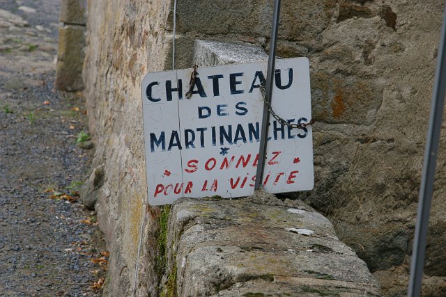 0176 chateau de martinanches.JPG