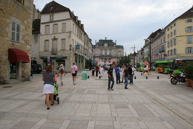 0297 Lons le Saunier.JPG