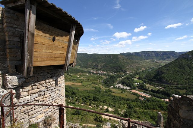 00036 chateau Peyrelade.JPG
