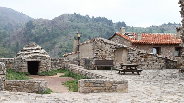 00121 Castellr de N Hug.jpg