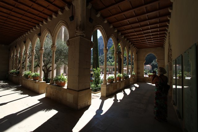 00251 Montserrat.JPG