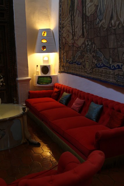 00296 Pubol - Casa Gala Dali.JPG