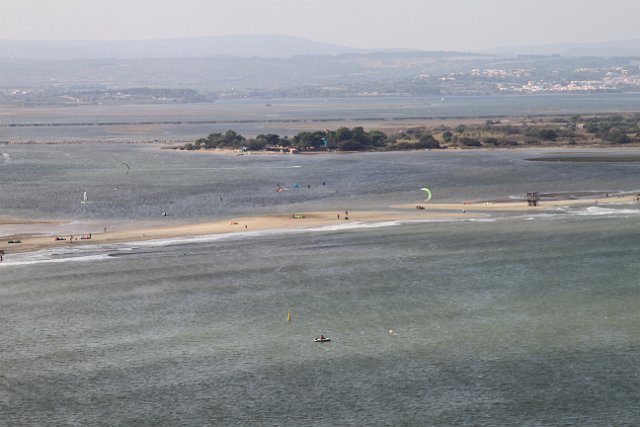 00425 Leucate - kust klippen.JPG