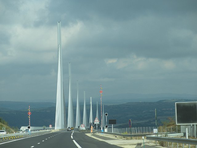 00464 Millau.JPG
