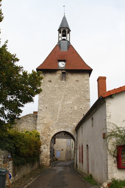 00478 Charroux.JPG