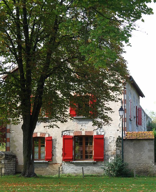 00494 Charroux.jpg