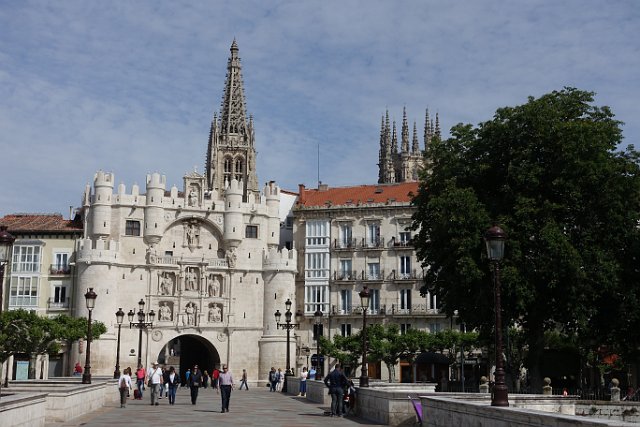 0249 DSC03135.JPG-Burgos.JPG