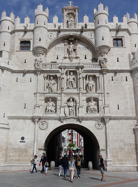 0250 DSC03139.JPG-Burgos.JPG