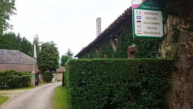 0504 2016-06-28 15.39.49.jpgBonnac la Cote.jpg