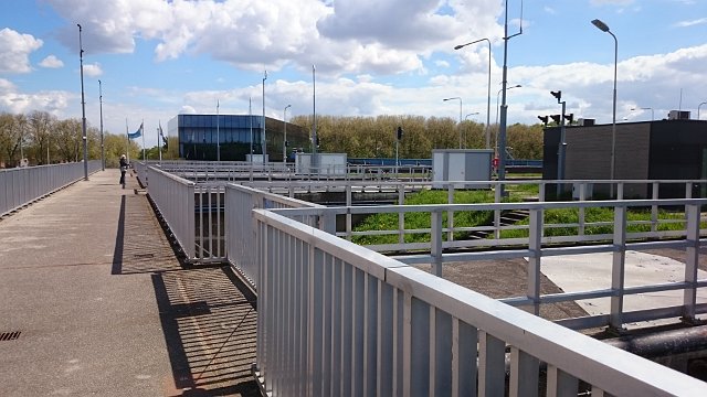 009-2017-04-26 14.39.56.jpg