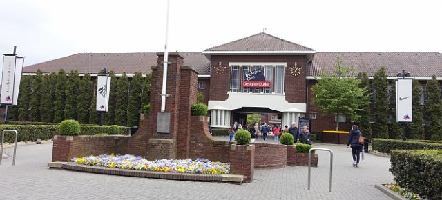 048-DSC05564-2.jpg