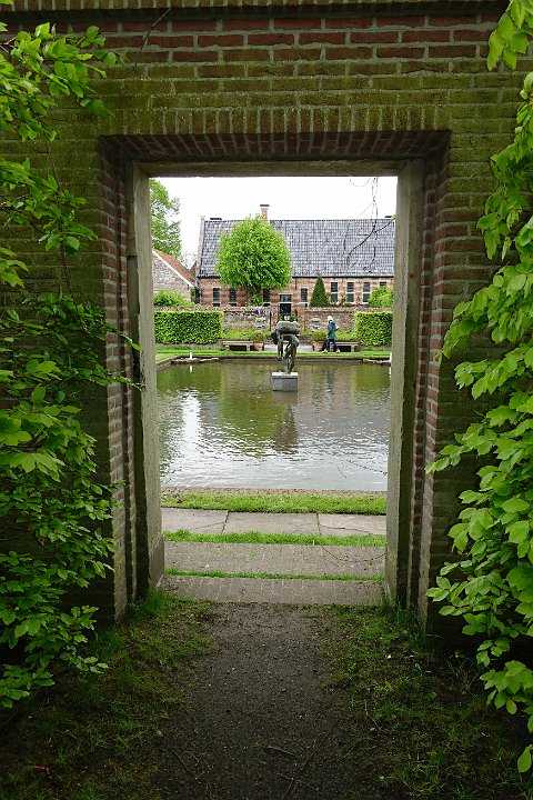 112  DSC00056.JPG