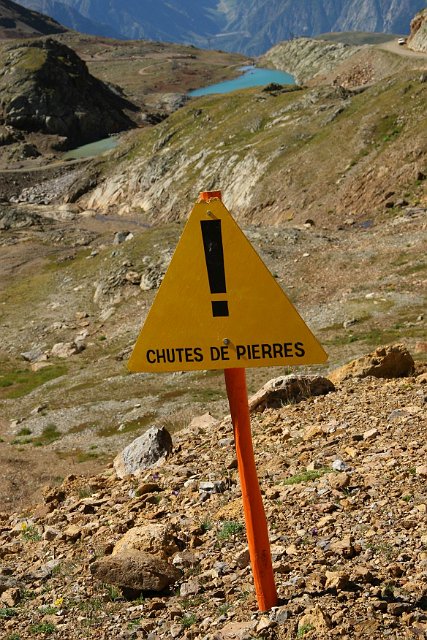 0300chute.jpg