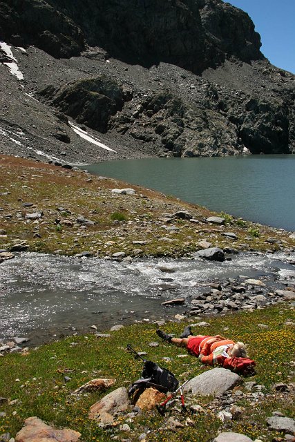 0317H aan lac.jpg